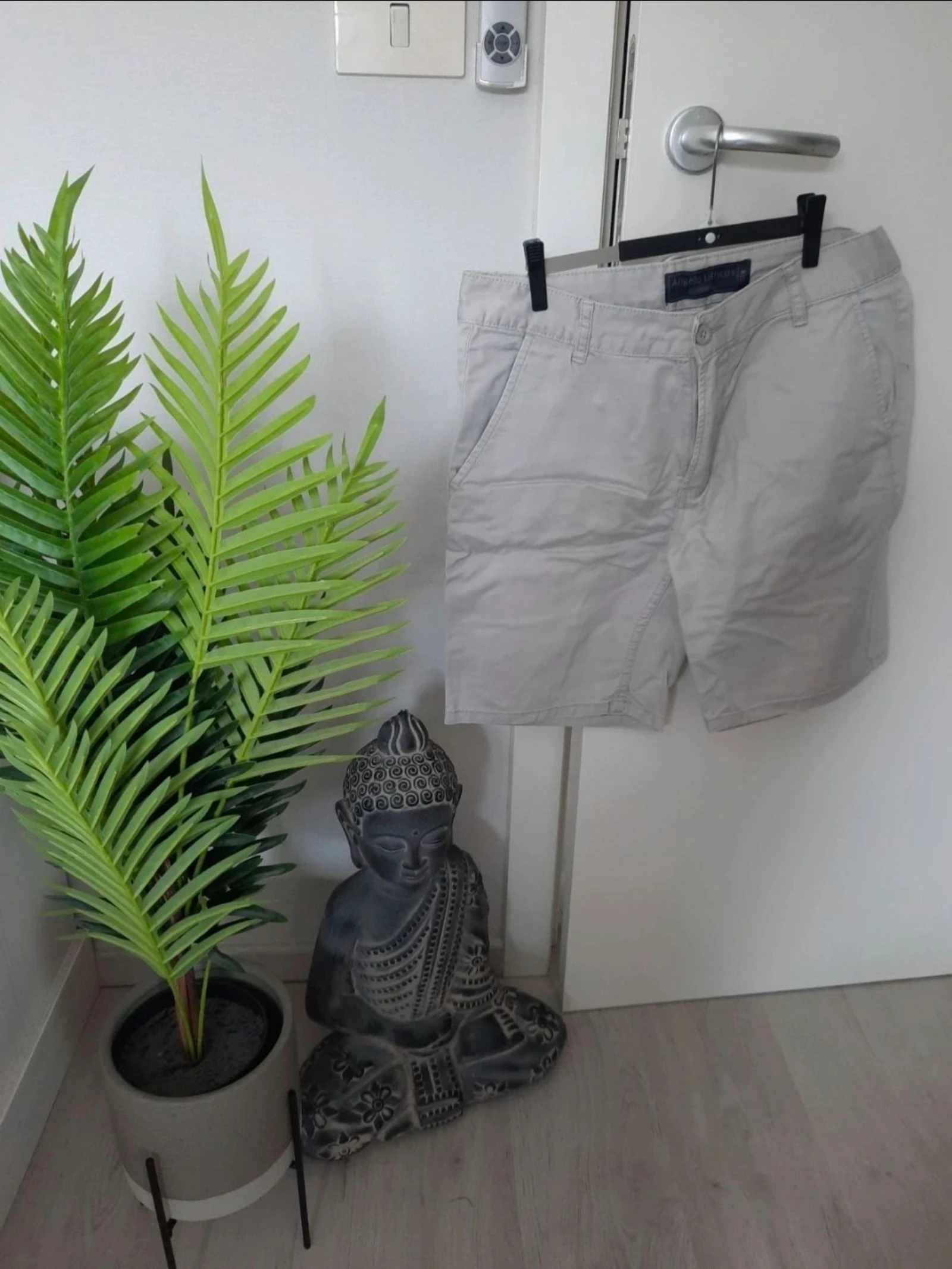 Short Angelo Litrico W33